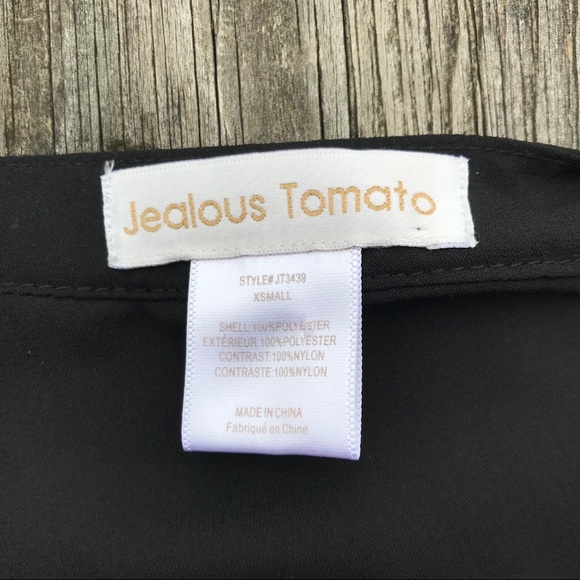 ☀️☀️☀️ 4/$20 Jealous Tomato deep V shirt with lace cuffs - Picture 6 of 6